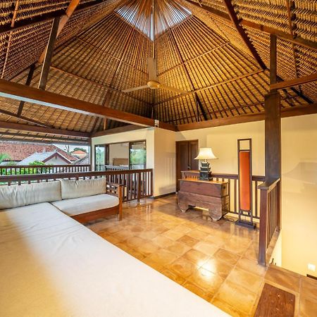 Nameera Villa Seminyak Buitenkant foto